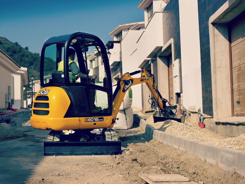 Compact Excavators Maximize Productivity In Tight Areas