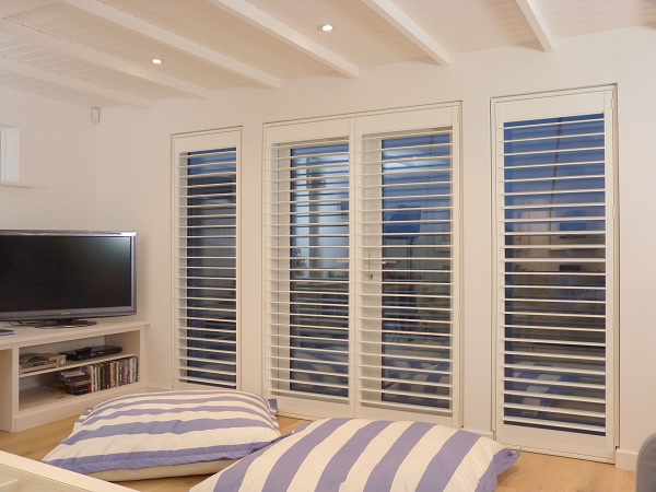 Plantation Shutters: The Key to Managing a Household Successfully